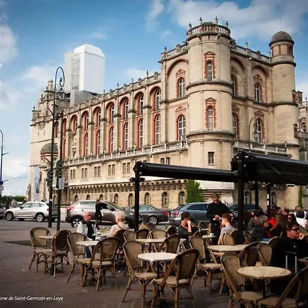 Apartamento Cosy Vue Sur Le Chateau- Gare Rer A A 1 Min